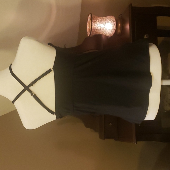 Time and Tru Size M Tankini - Picture 2 of 3